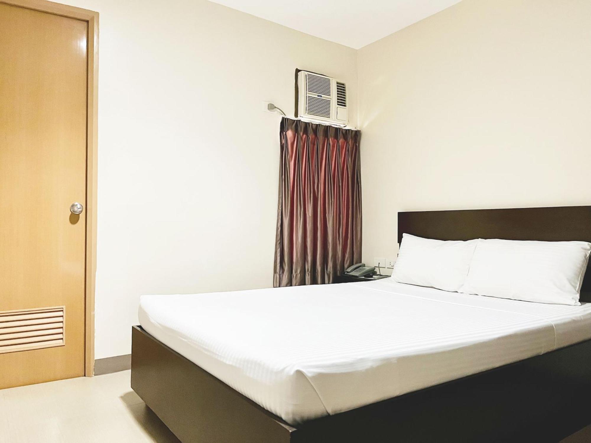 Emerald Suites Cdo Cagayan de Oro Rom bilde
